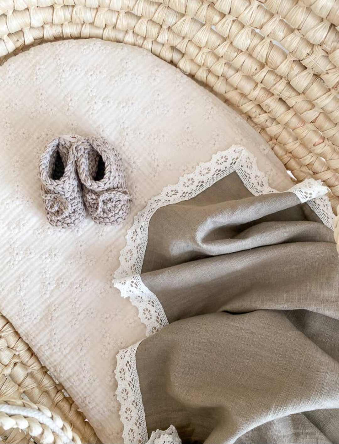 Linen Swaddle with Lace Trim