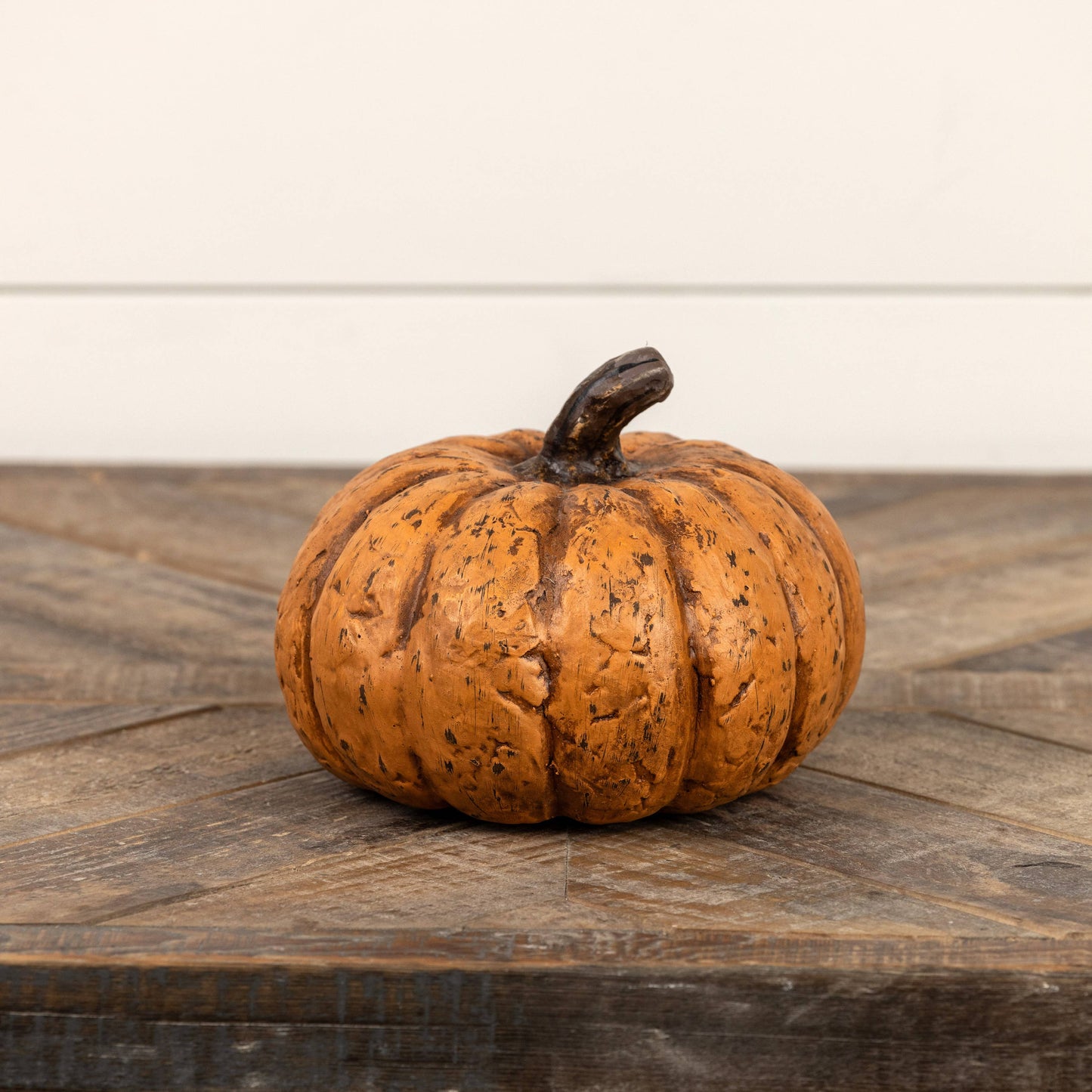 5.75" TERRACOTTA SHORT PUMPKIN