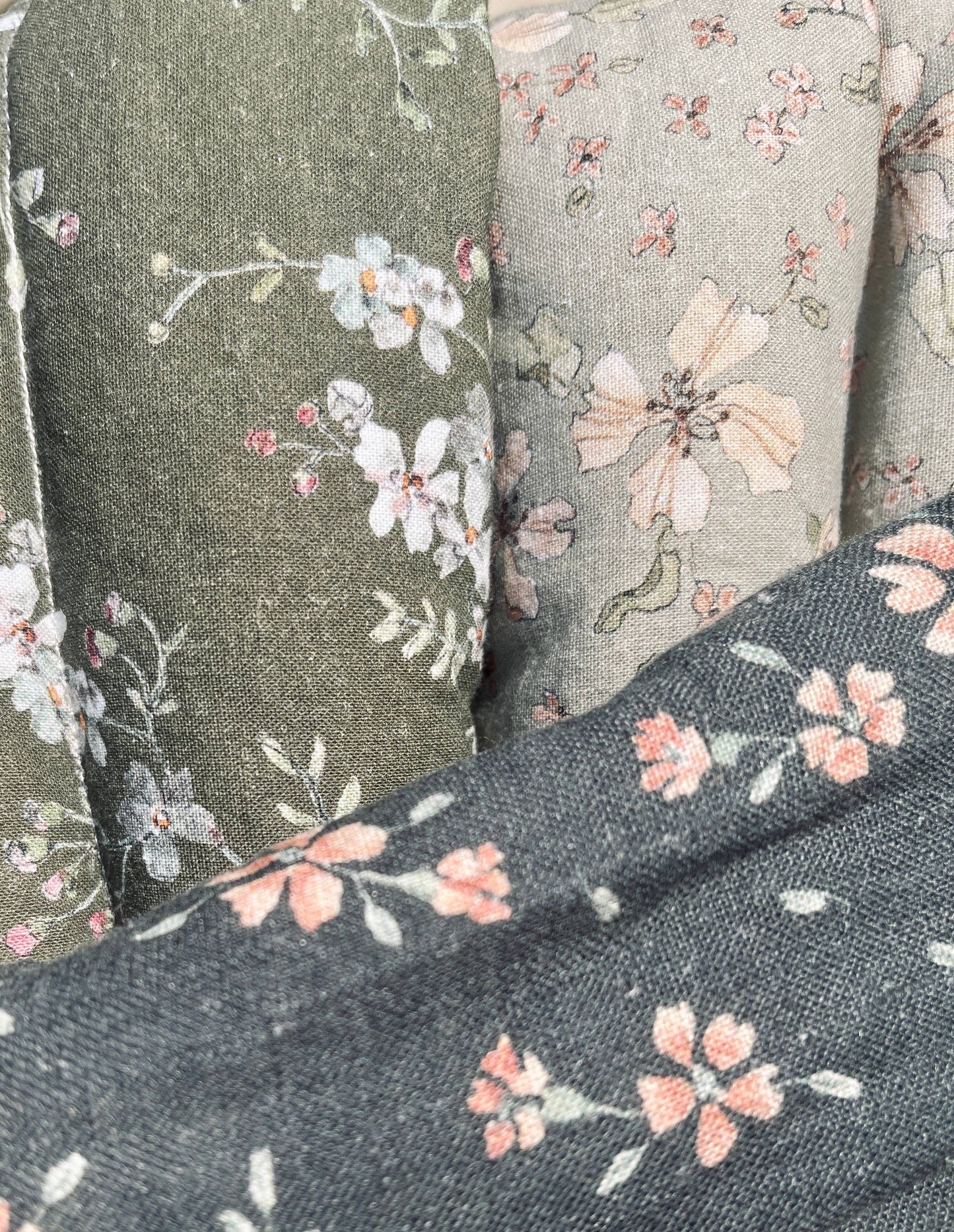Neck and Shoulder Hot & Cold Rice Bag: Floral / Lavender