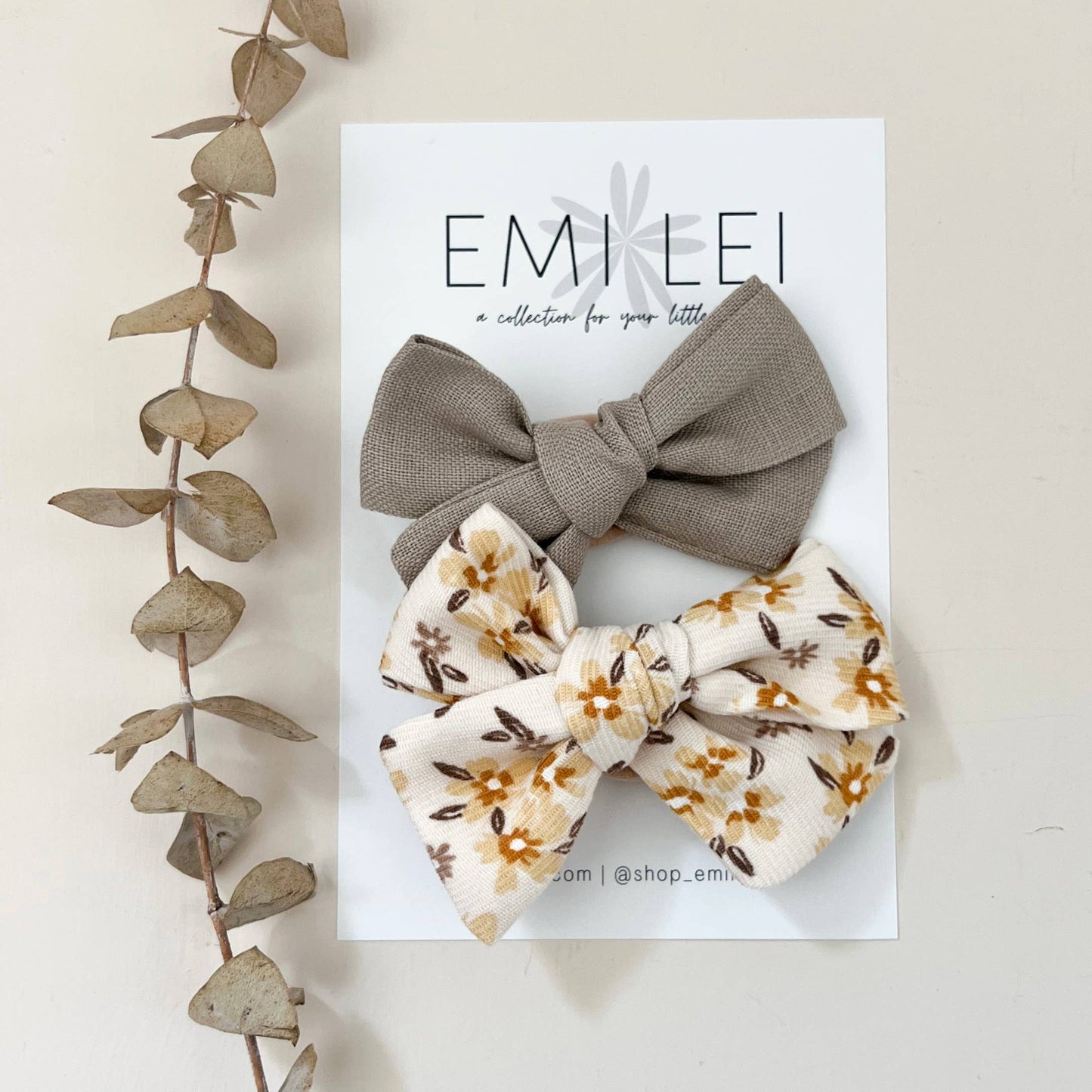Alligator Clip Bow Set -  Gray Taupe Vintage Floral