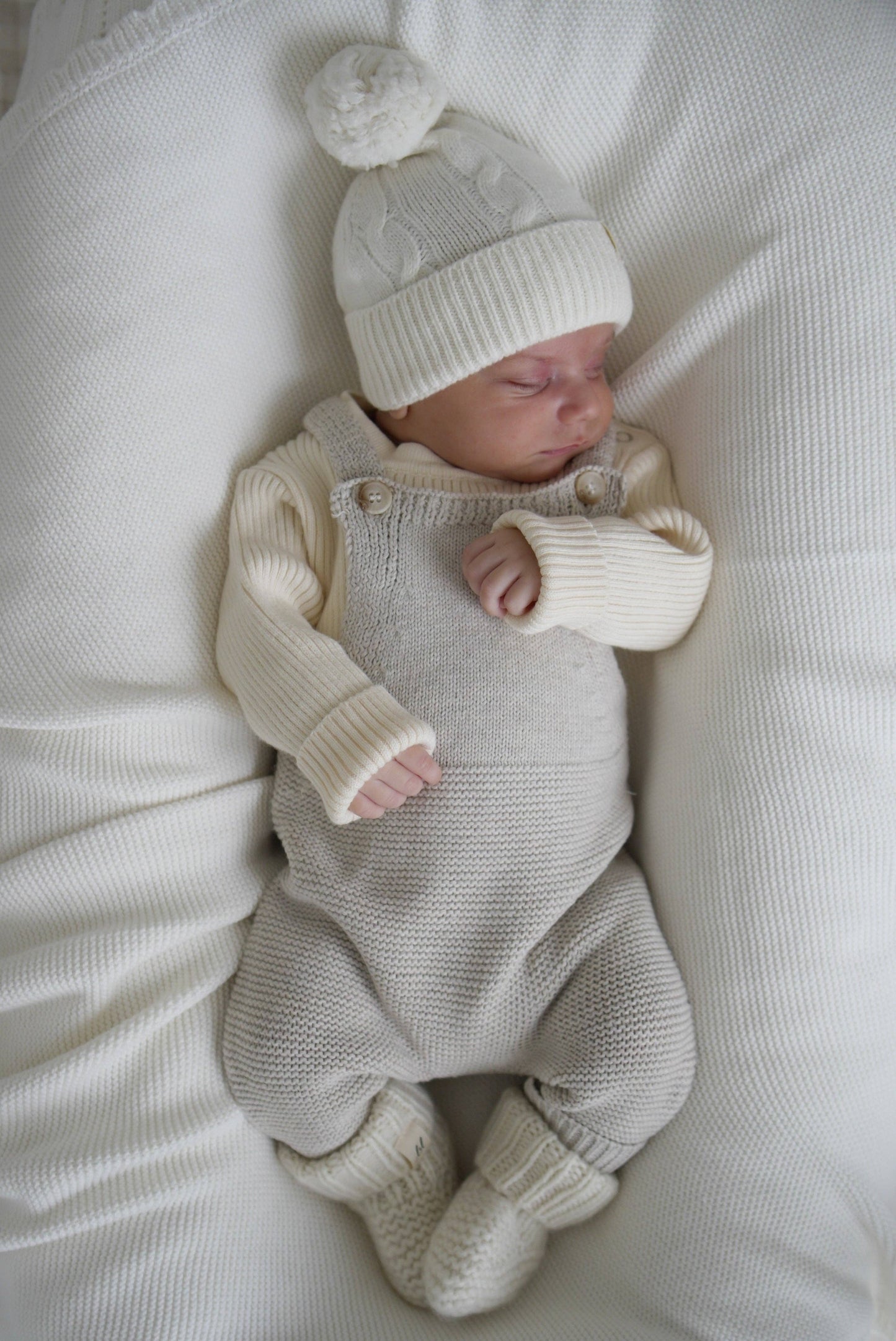 Luna + Luca Natural Knit Overalls: Natural / 12-18m