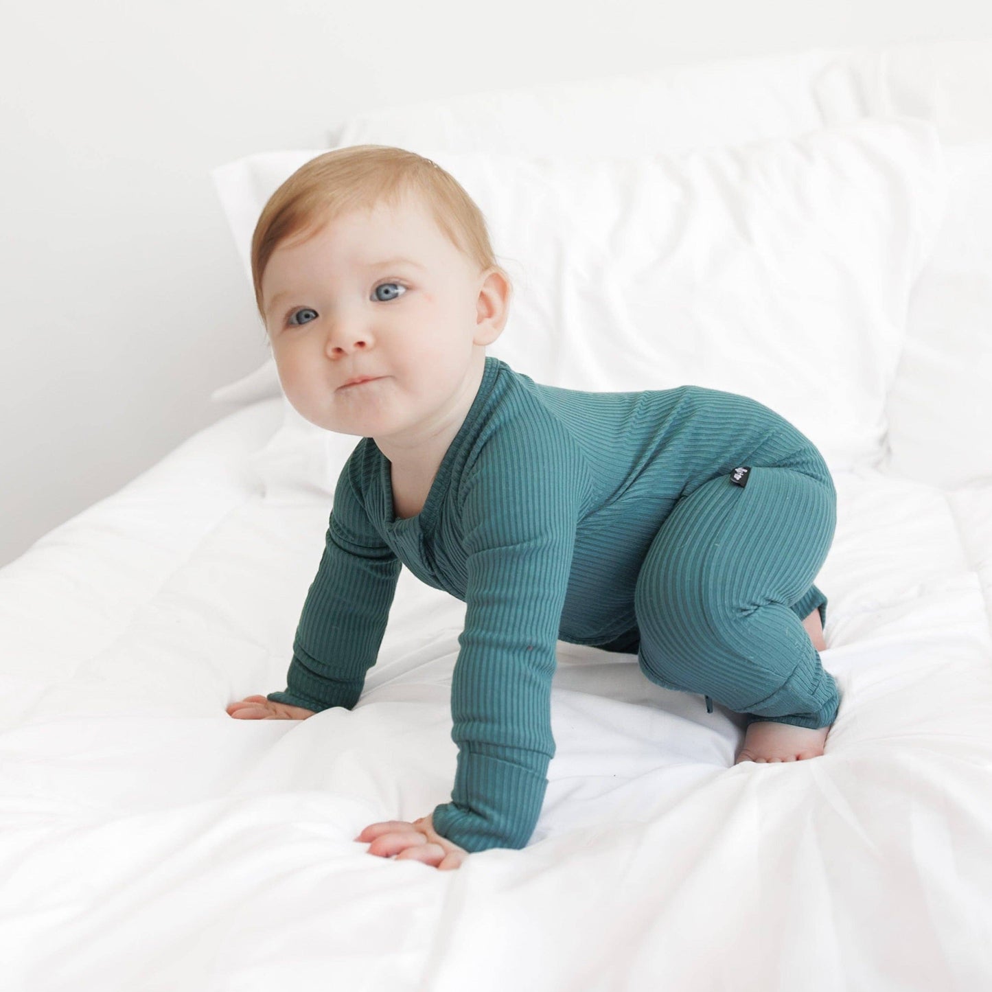 ZIP ROMPER - Peacock Ribbed: 6/12m