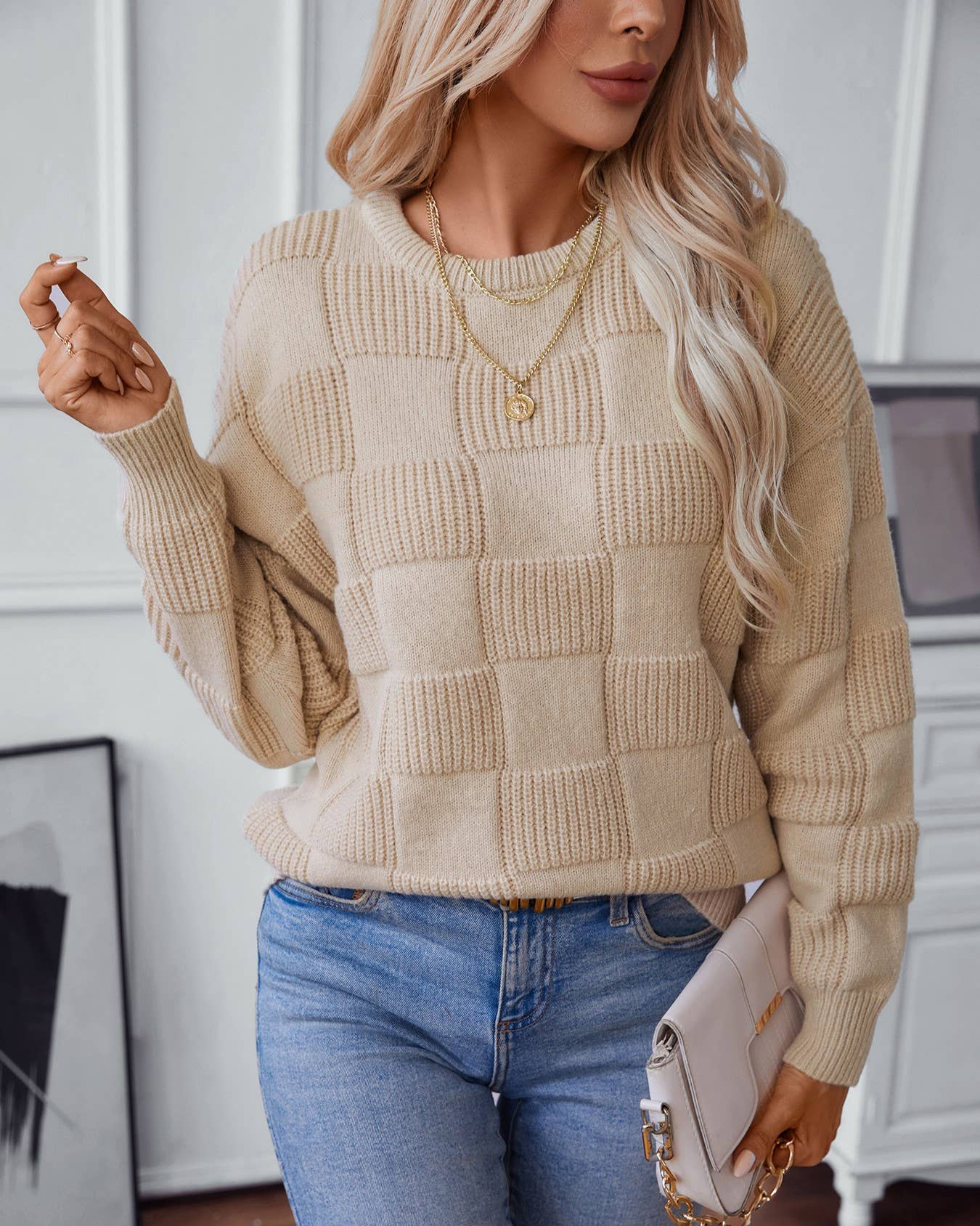Minimalist Checked Crewneck Sweater: Apricot / M