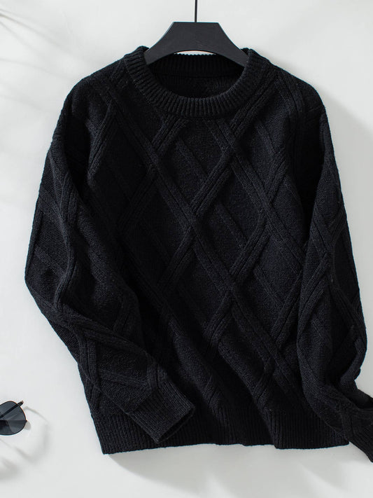 Diamond-Checked Pullover Sweater: Black / M