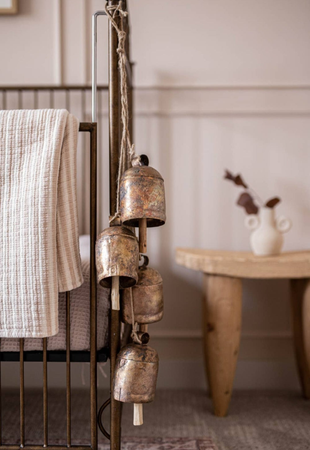 Bell Hanging Clusters