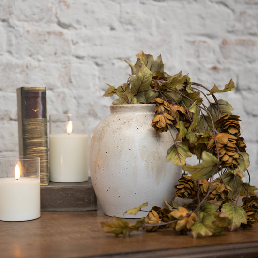 7.5" IVORY CLAY VASE