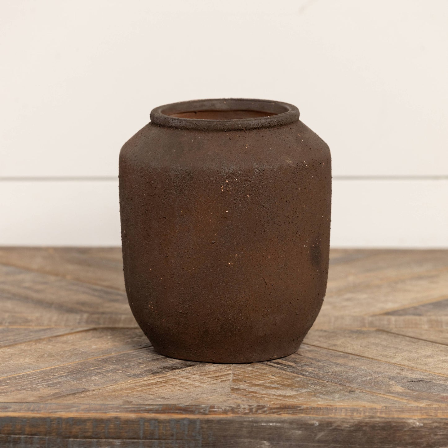 7.25" CLASSIC CHARCOAL VASE