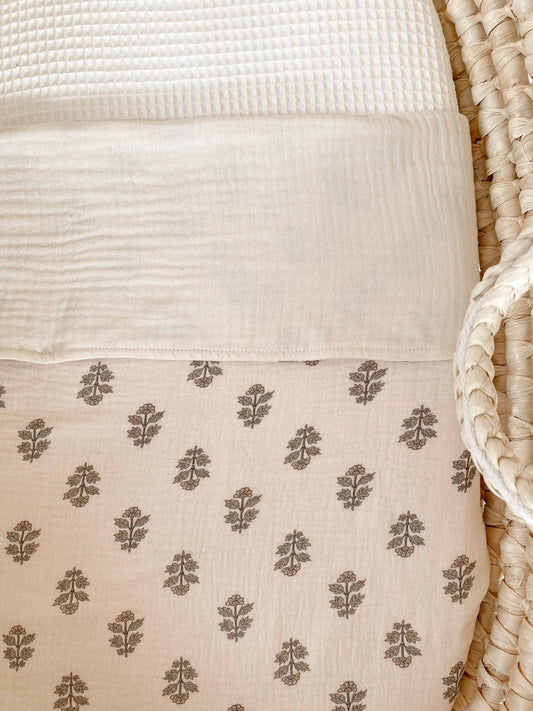 Muslin blanket / florals: Large