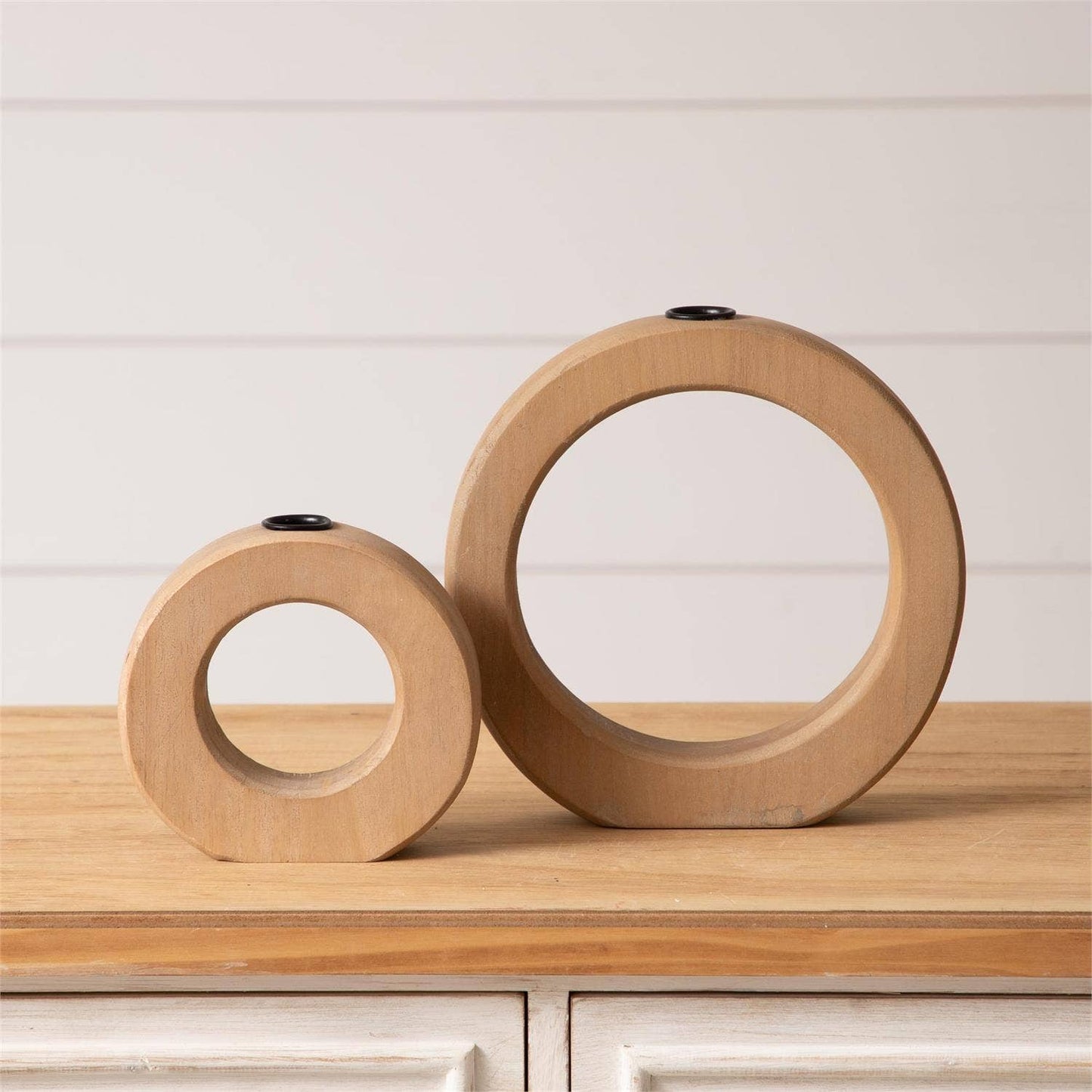 Wood Circle Candle Holders (Set Of 02)